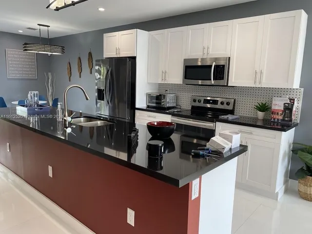 $5,500 | 3445 Southwest 14th Street, Unit 3445, Miami, FL 33145