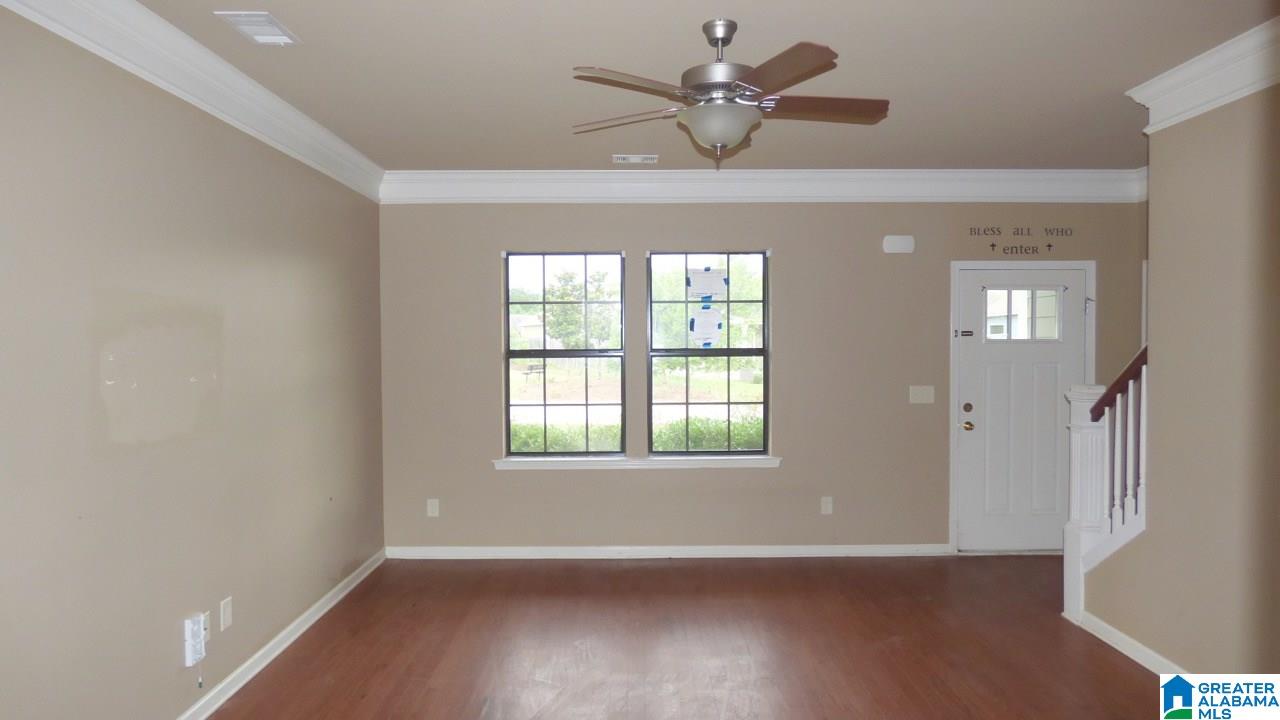 504 Enclave Court Calera, AL 35040 - Photo 4 of 12