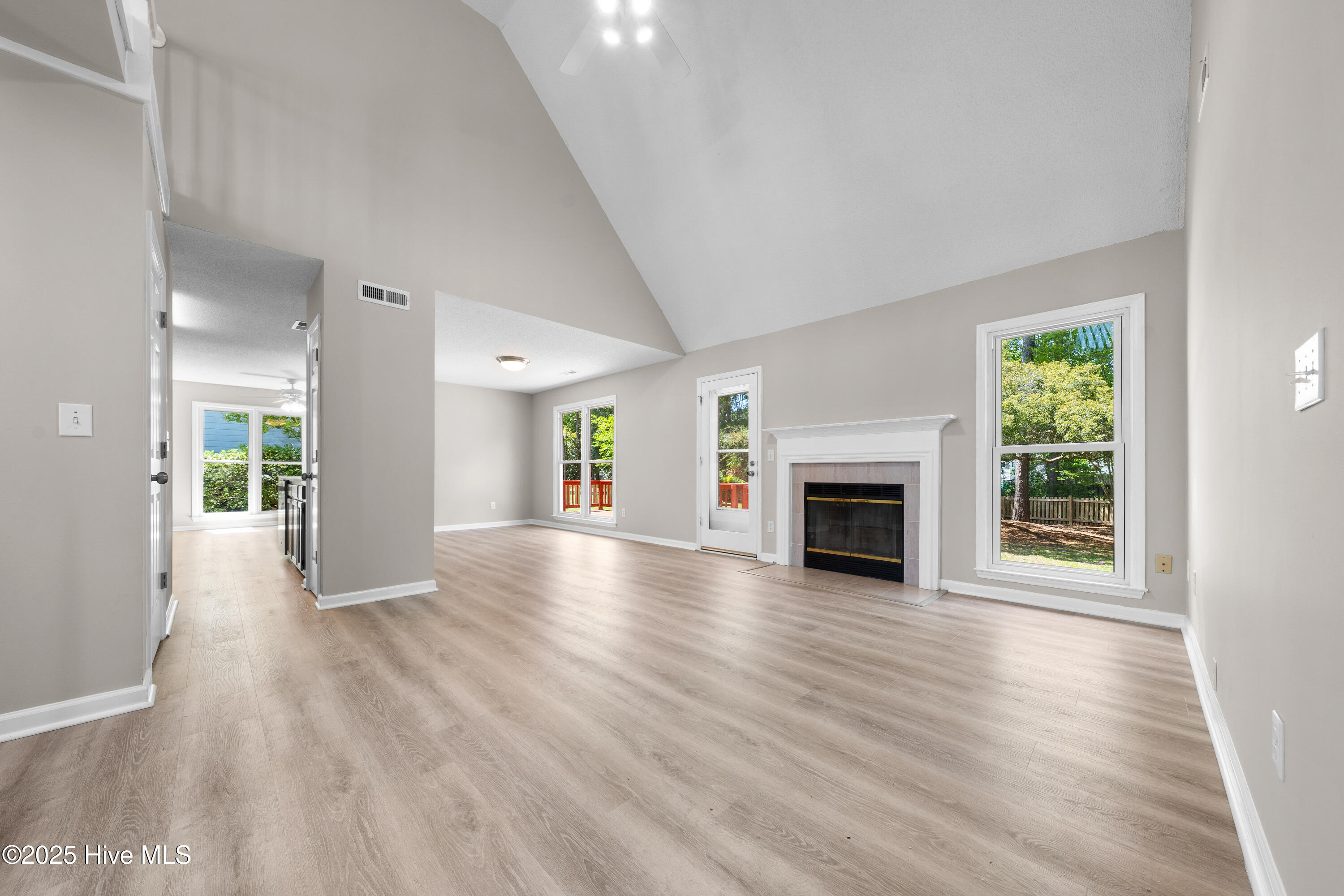 629 North Hampton Road Wilmington, NC 28409 - Photo 12 of 56 629HamptonRdWilmington-11