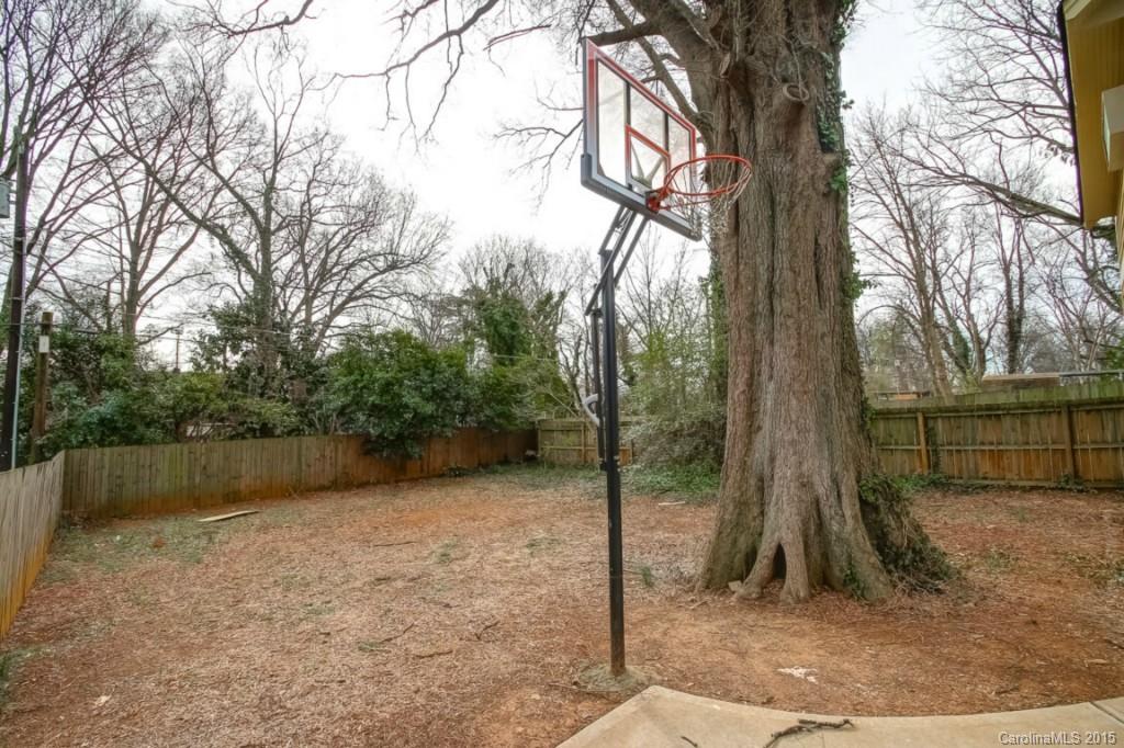 521 Grandin Road Charlotte, NC 28208 - Photo 23 of 23 a view of a backyard