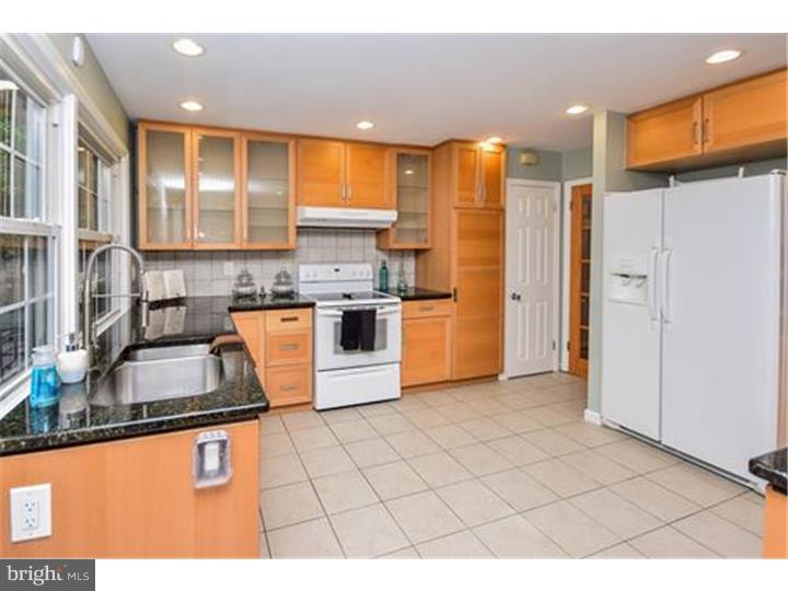 167 Arden Road Conshohocken, PA 19428 - Photo 9 of 20