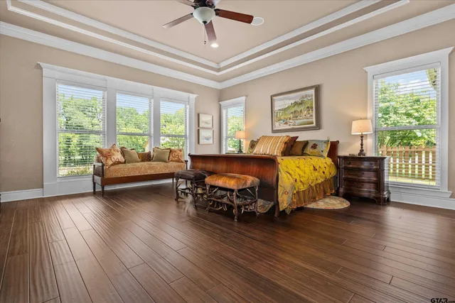 $869,900 | 23220 Bridle View Drive, Lindale, TX 75771