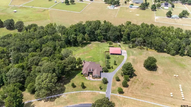 $869,900 | 23220 Bridle View Drive, Lindale, TX 75771