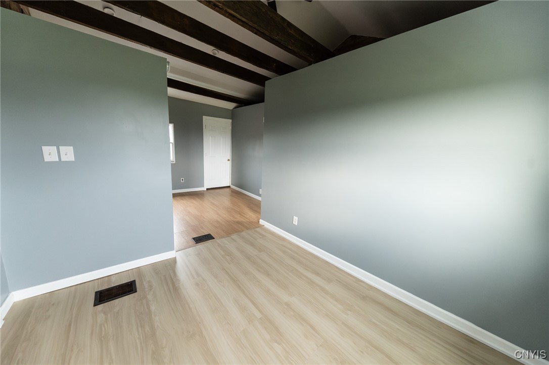 10660 County Route 77, Unit 662 Adams, NY 13605 - Photo 9 of 19 master bedroom