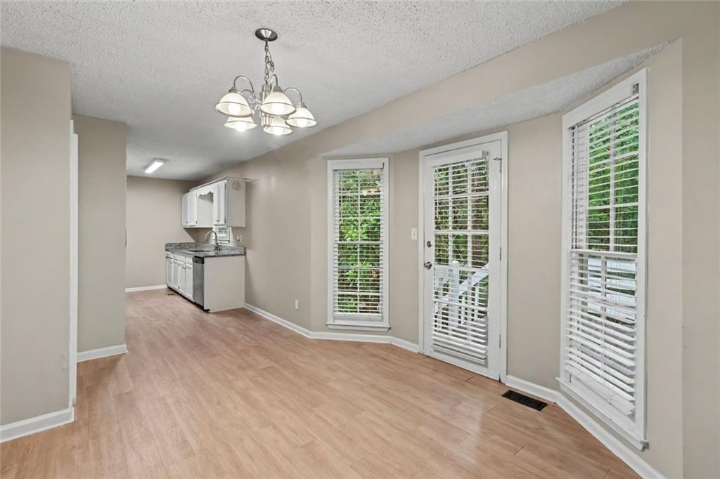 72 Amber Way Dallas, GA 30157 - Photo 3 of 15 Gallery Image 3