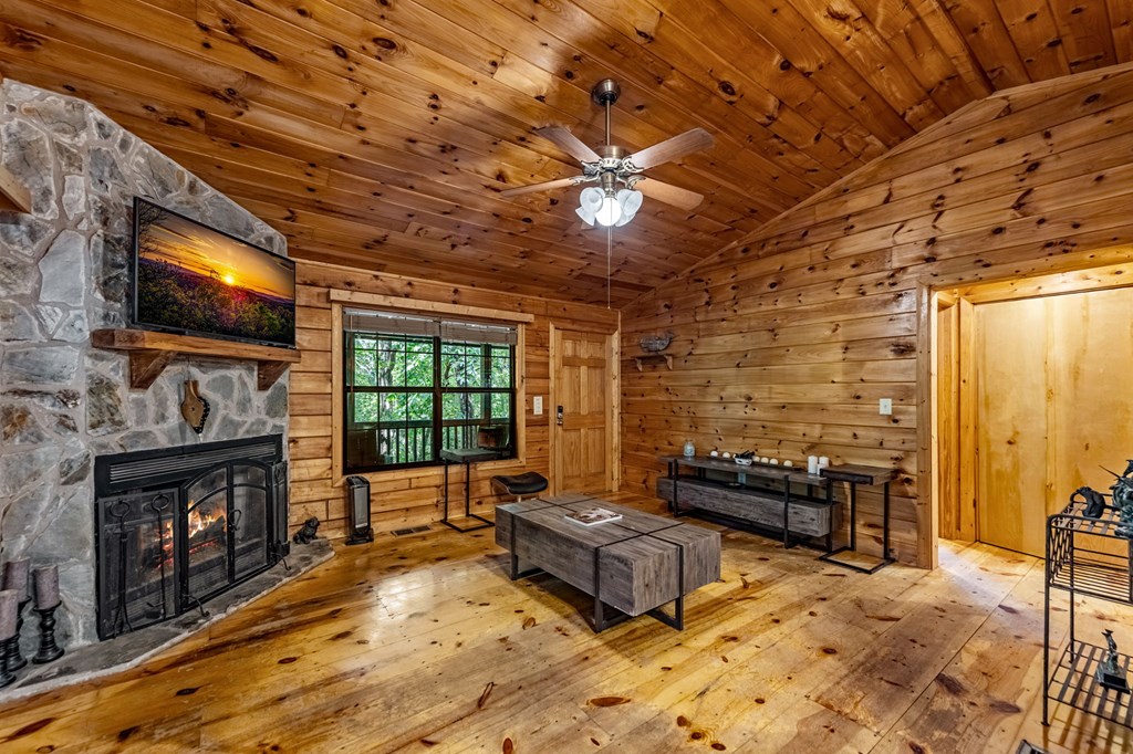 120 Tomahawk Blue Ridge Blue Ridge, GA 30513 - Photo 26 of 56 Gallery Image 26
