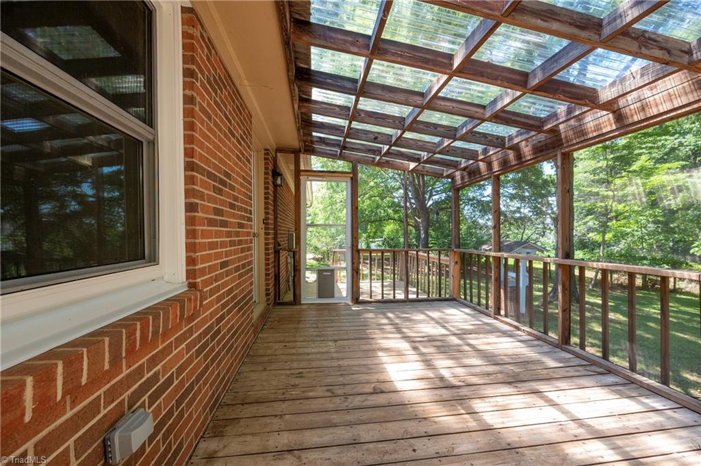 4484 Cotswold Road Pfafftown, NC 27040 - Photo 6 of 47