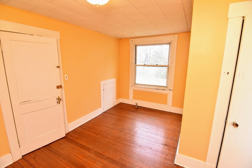 298 Sturbridge Road Charlton, MA 01507 - Photo 29 of 38