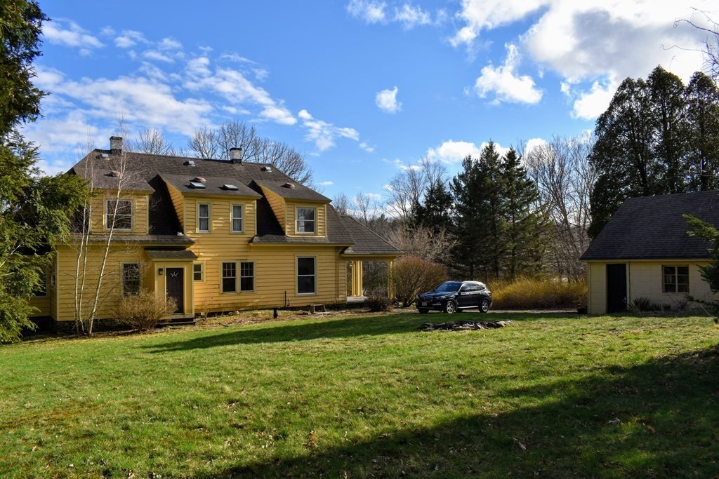 298 Sturbridge Road Charlton, MA 01507 - Photo 35 of 38