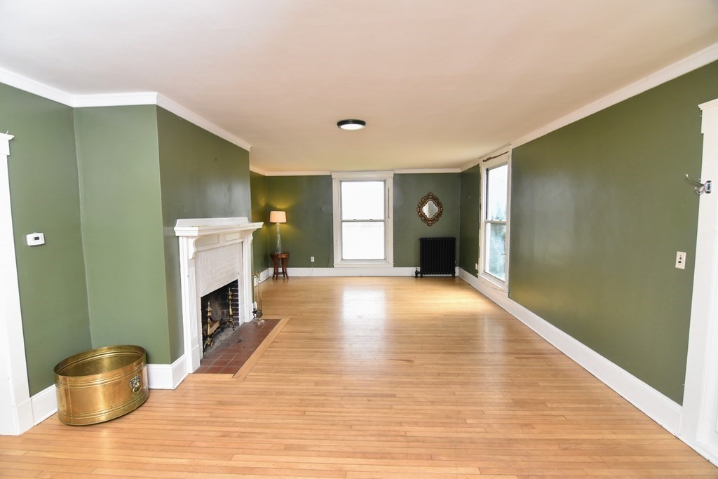 298 Sturbridge Road Charlton, MA 01507 - Photo 8 of 38