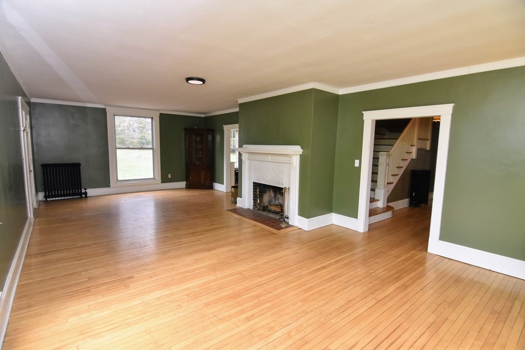 298 Sturbridge Road Charlton, MA 01507 - Photo 10 of 38