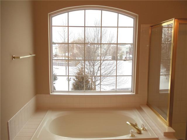 8225 Carloway Road Indianapolis, IN 46236 - Photo 13 of 20 Gallery Image 13