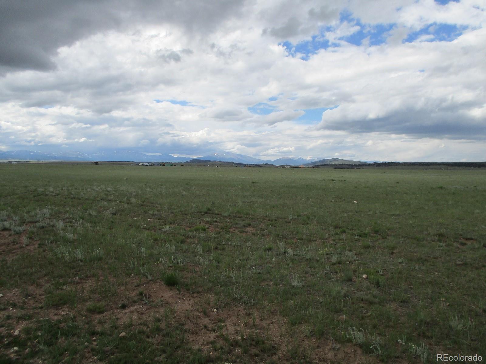 0 Thousand Peaks Ranch Hartsel, CO 80449 - Photo 24 of 40 a view of a big yard with lots of bushes
