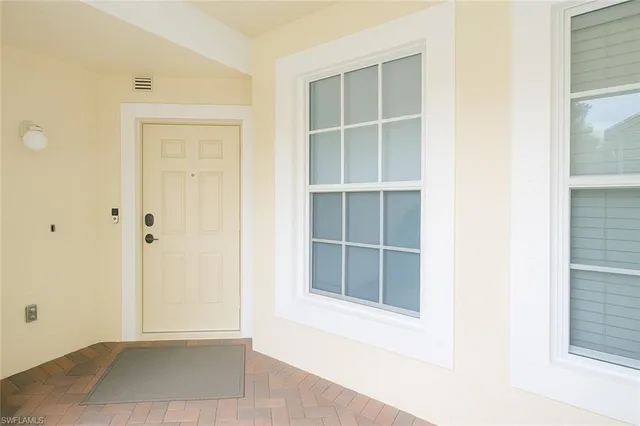 $425,000 | 1320 Henley Street, Unit 2003, Naples, FL 34105