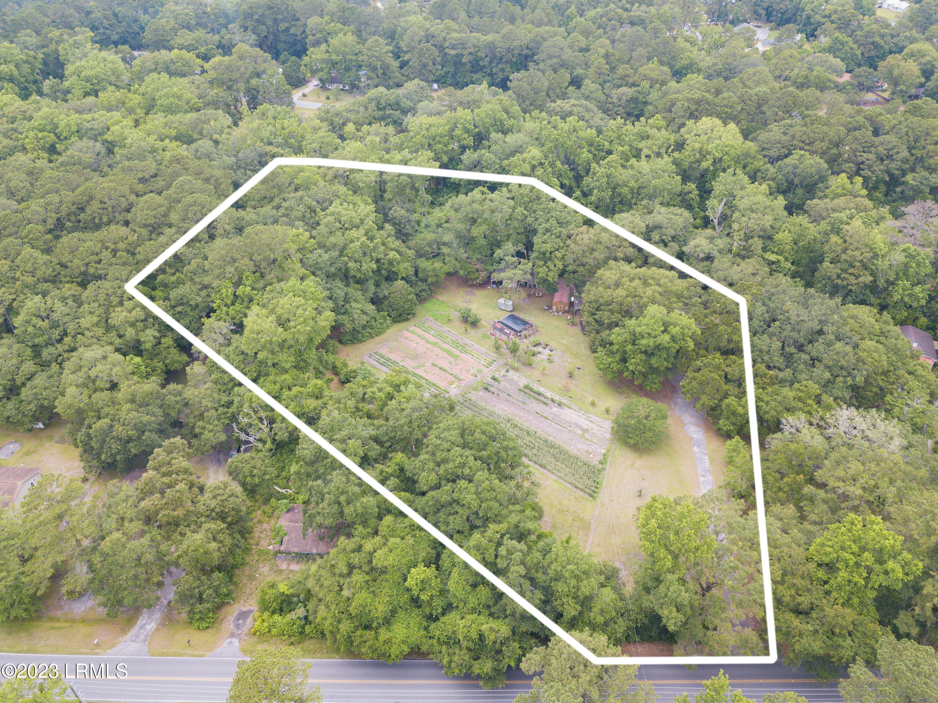 176 State Rd S-7-594 Beaufort, SC 29906 - Photo 2 of 42 4.03-Acre