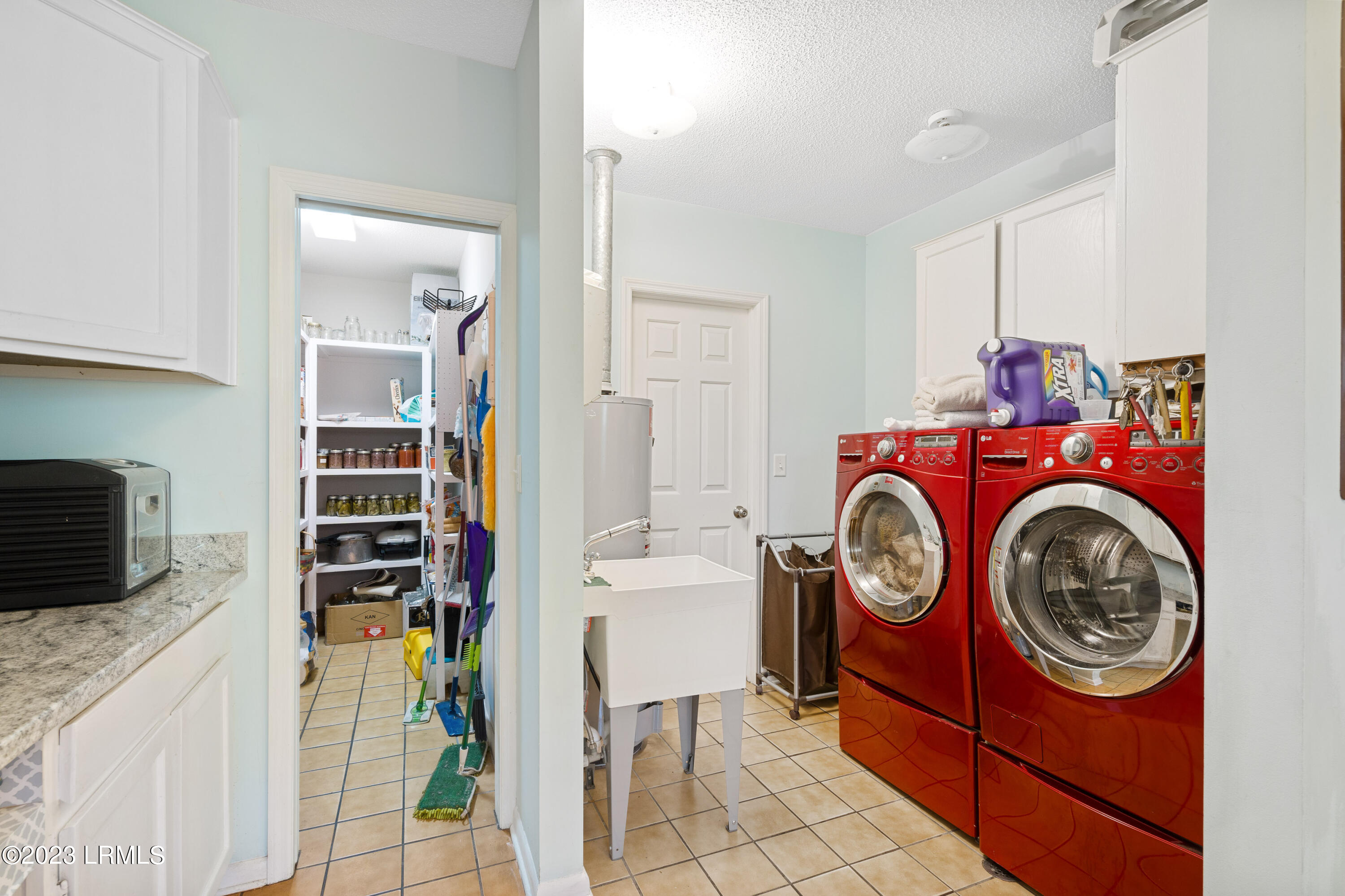 176 State Rd S-7-594 Beaufort, SC 29906 - Photo 29 of 42 Laundry and Huge Pantry