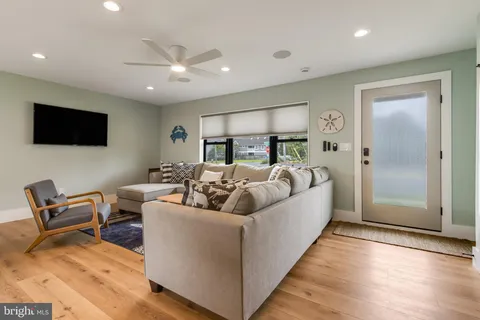 $1,200,000 | 509 West 4th Street, Lewes, DE 19958