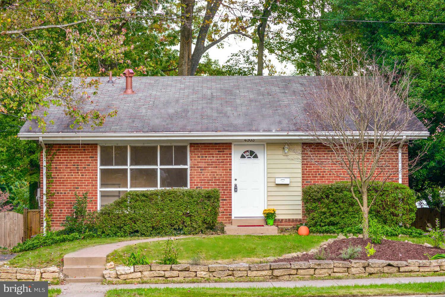 4303 Sideburn Road Fairfax, VA 22030 - Photo 1 of 13 Exterior (Front)