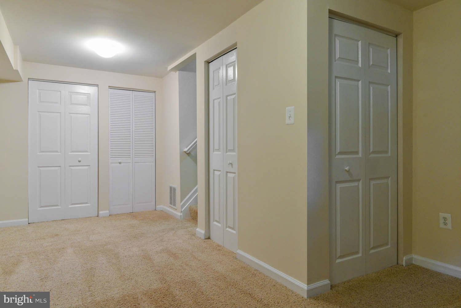 4303 Sideburn Road Fairfax, VA 22030 - Photo 12 of 13 Interior (General)