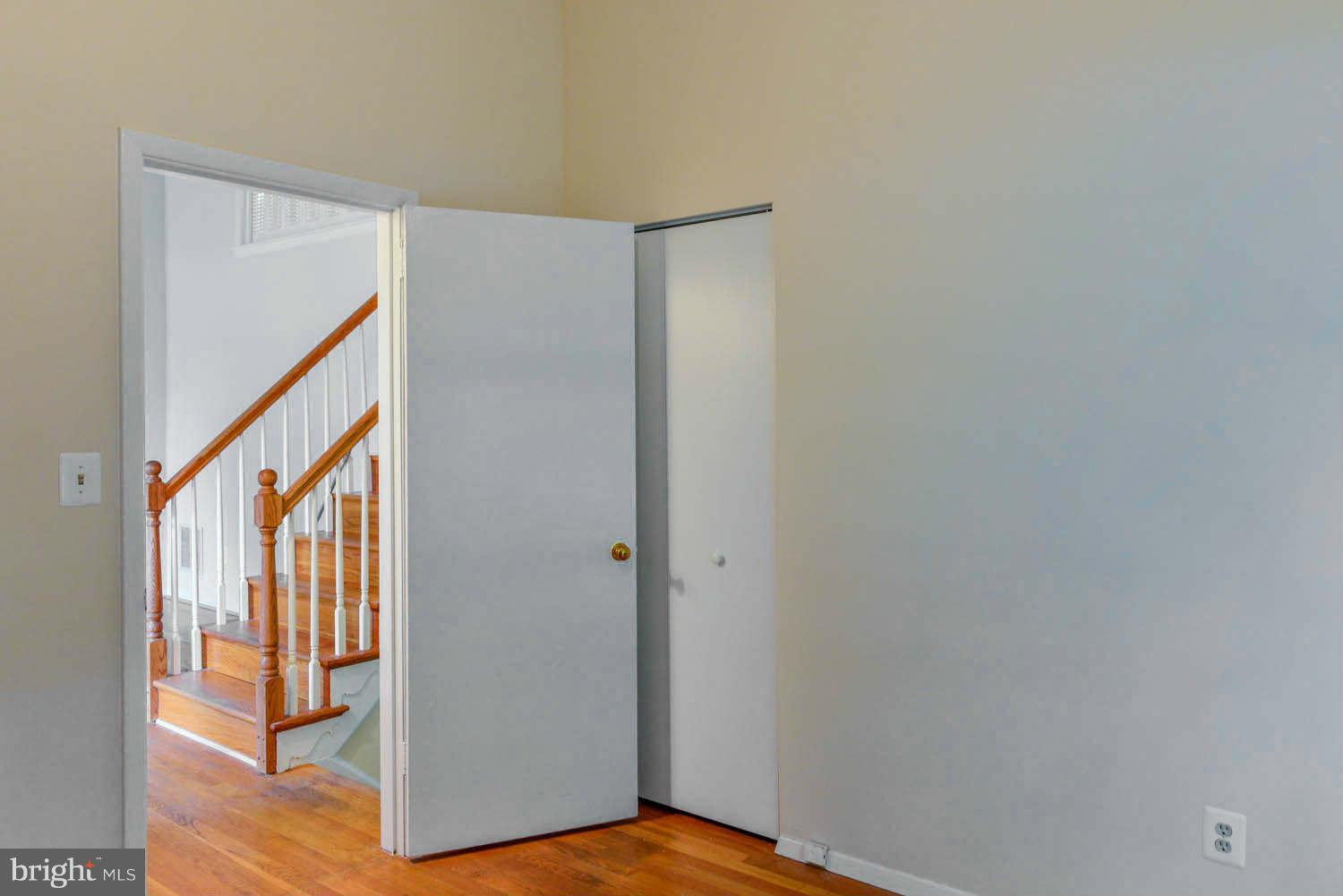 4303 Sideburn Road Fairfax, VA 22030 - Photo 5 of 13 Bedroom
