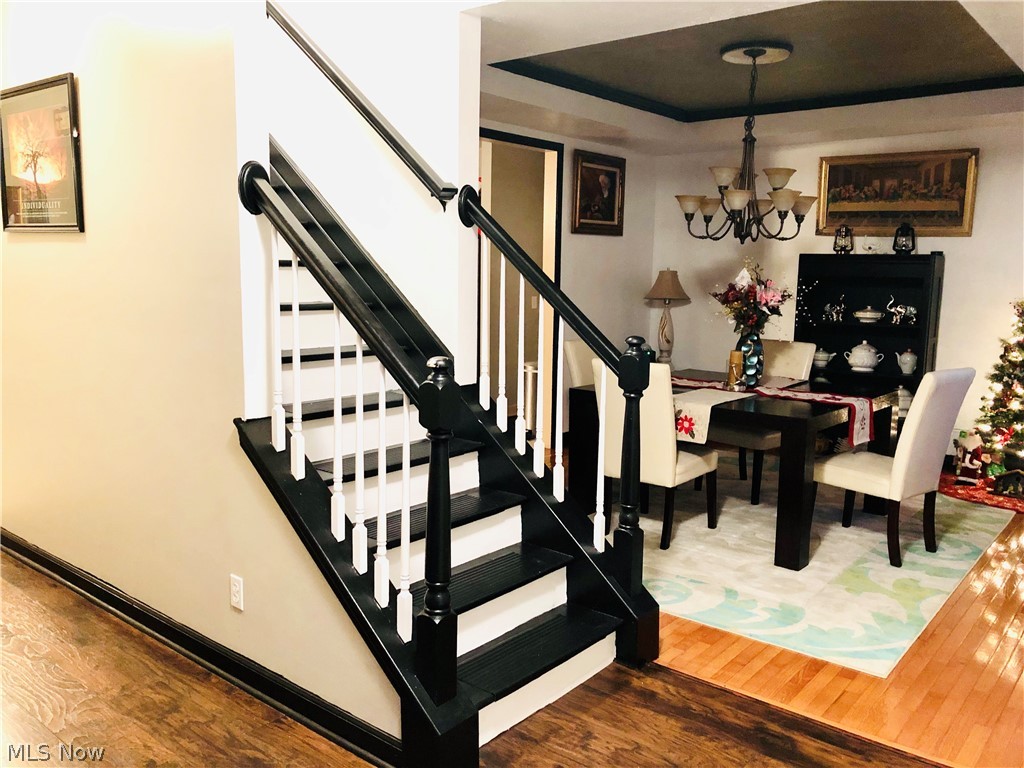 25819 Chardon Road Cleveland, OH 44143 - Photo 9 of 11