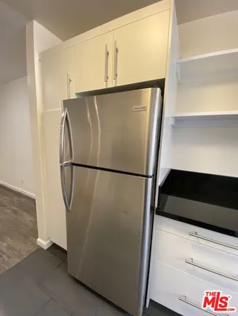 $2,250 | 7045 Hawthorn Avenue, Unit 203, Los Angeles, CA 90028