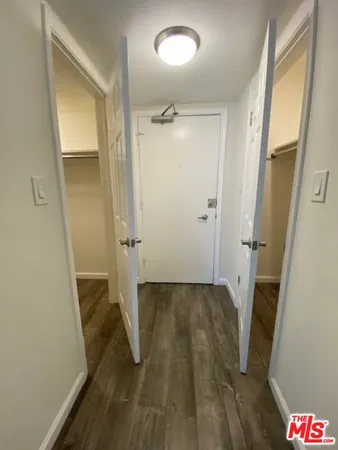 $2,250 | 7045 Hawthorn Avenue, Unit 203, Los Angeles, CA 90028