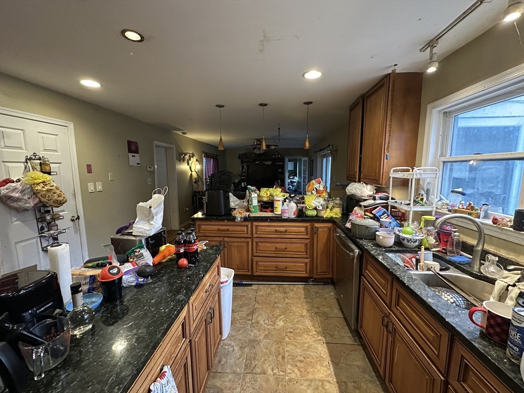 488 Jackson Road Hardwick, MA 01037 - Photo 15 of 32