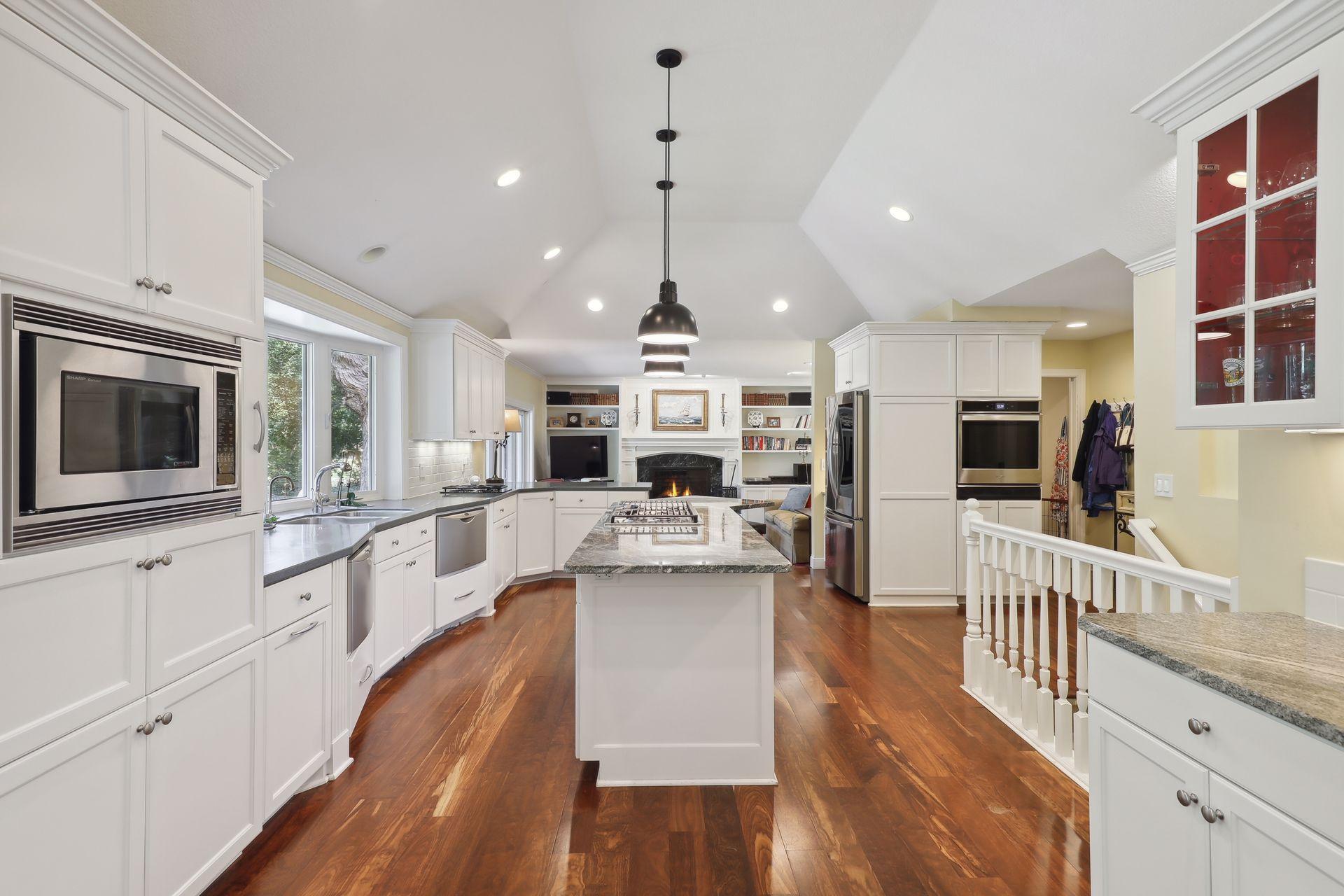 204 Ranchview Lane South Minnetonka, MN 55391 - Photo 13 of 30