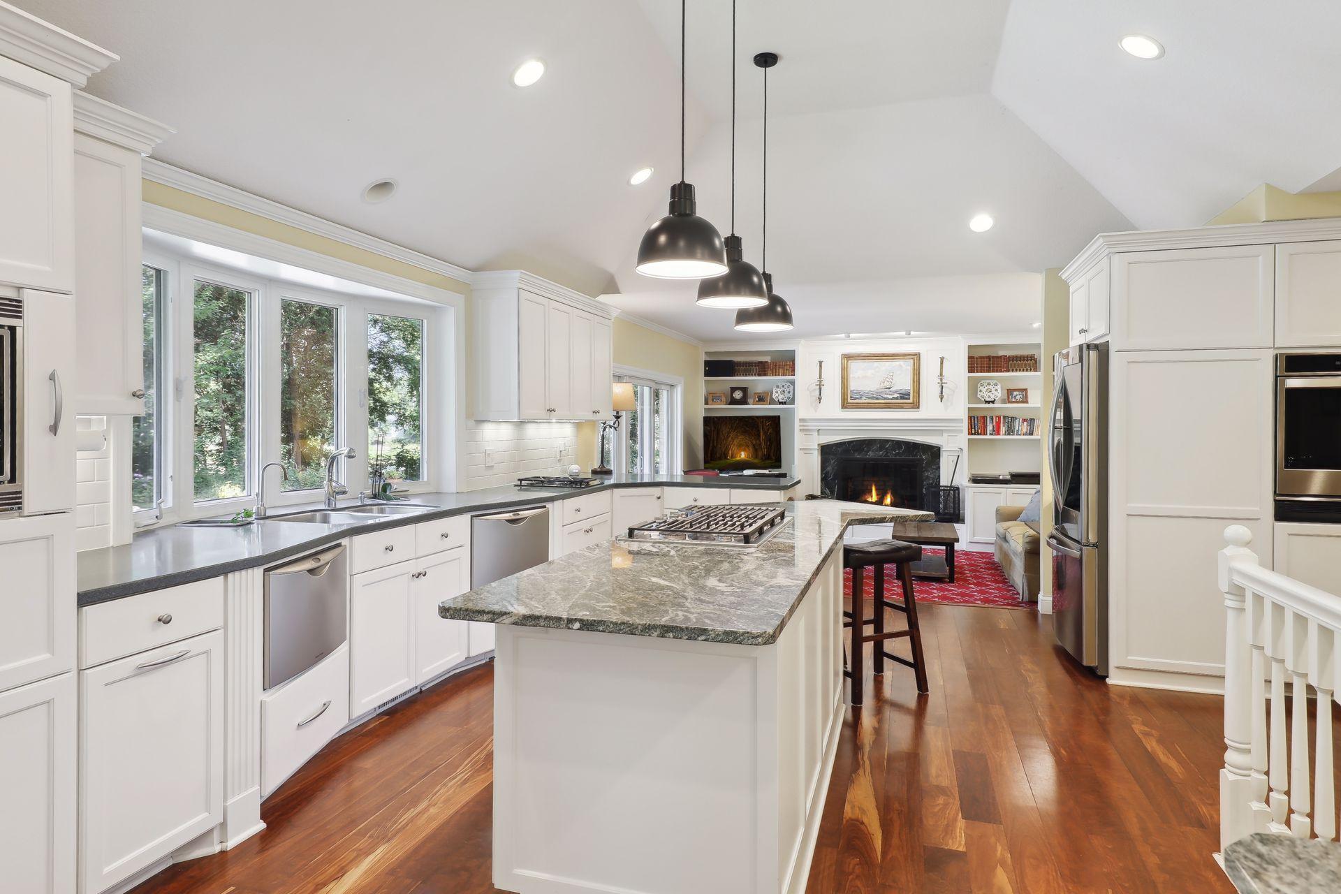 204 Ranchview Lane South Minnetonka, MN 55391 - Photo 14 of 30