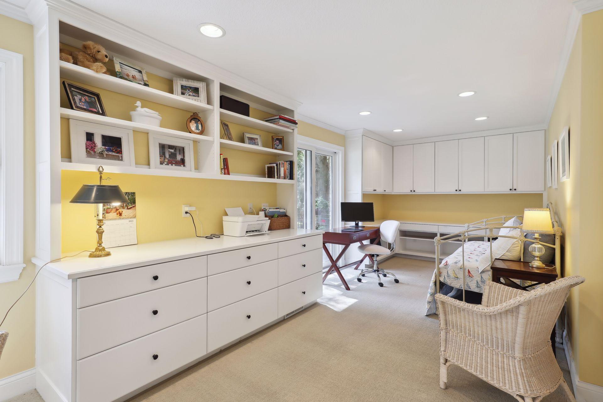 204 Ranchview Lane South Minnetonka, MN 55391 - Photo 18 of 30