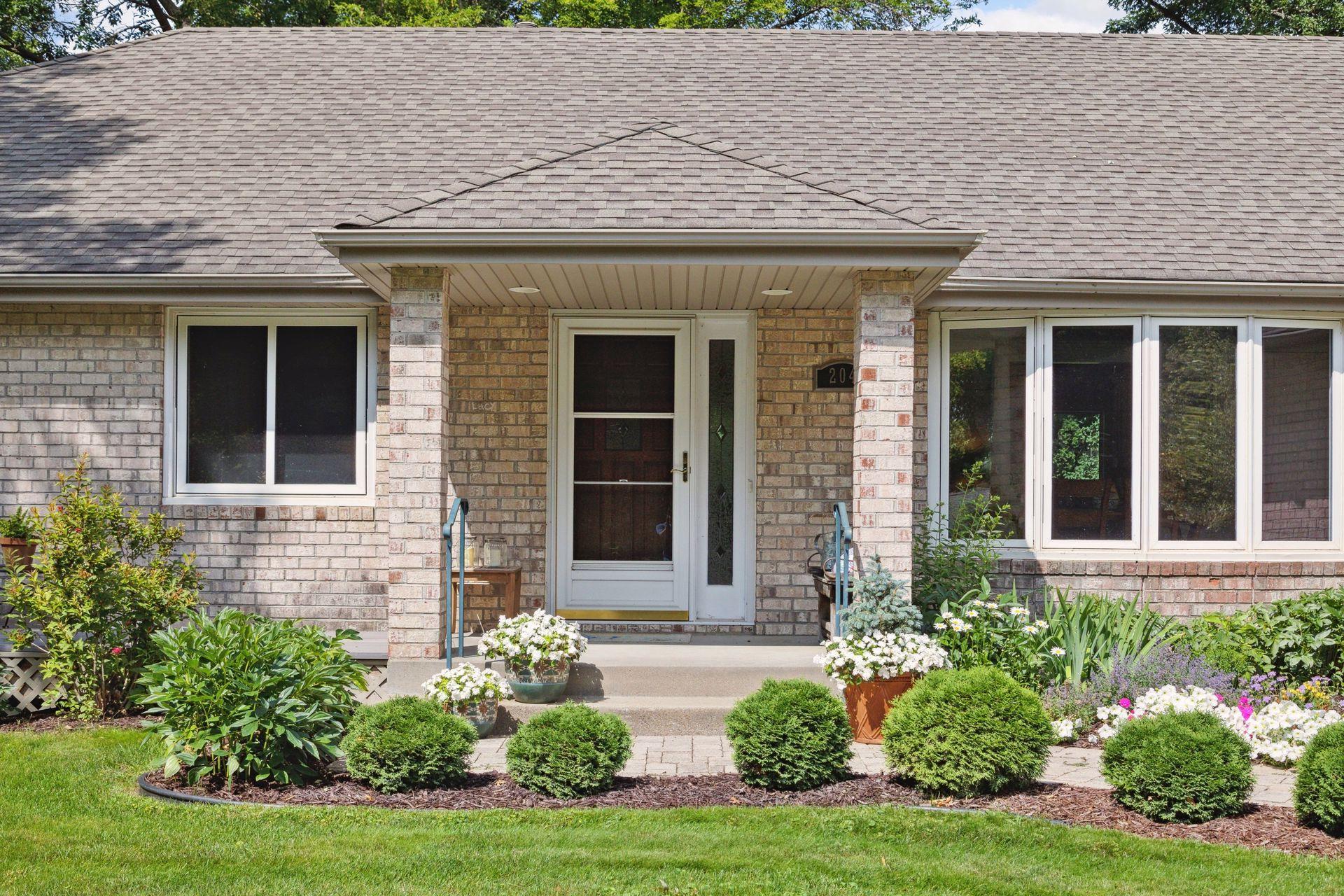 204 Ranchview Lane South Minnetonka, MN 55391 - Photo 2 of 30