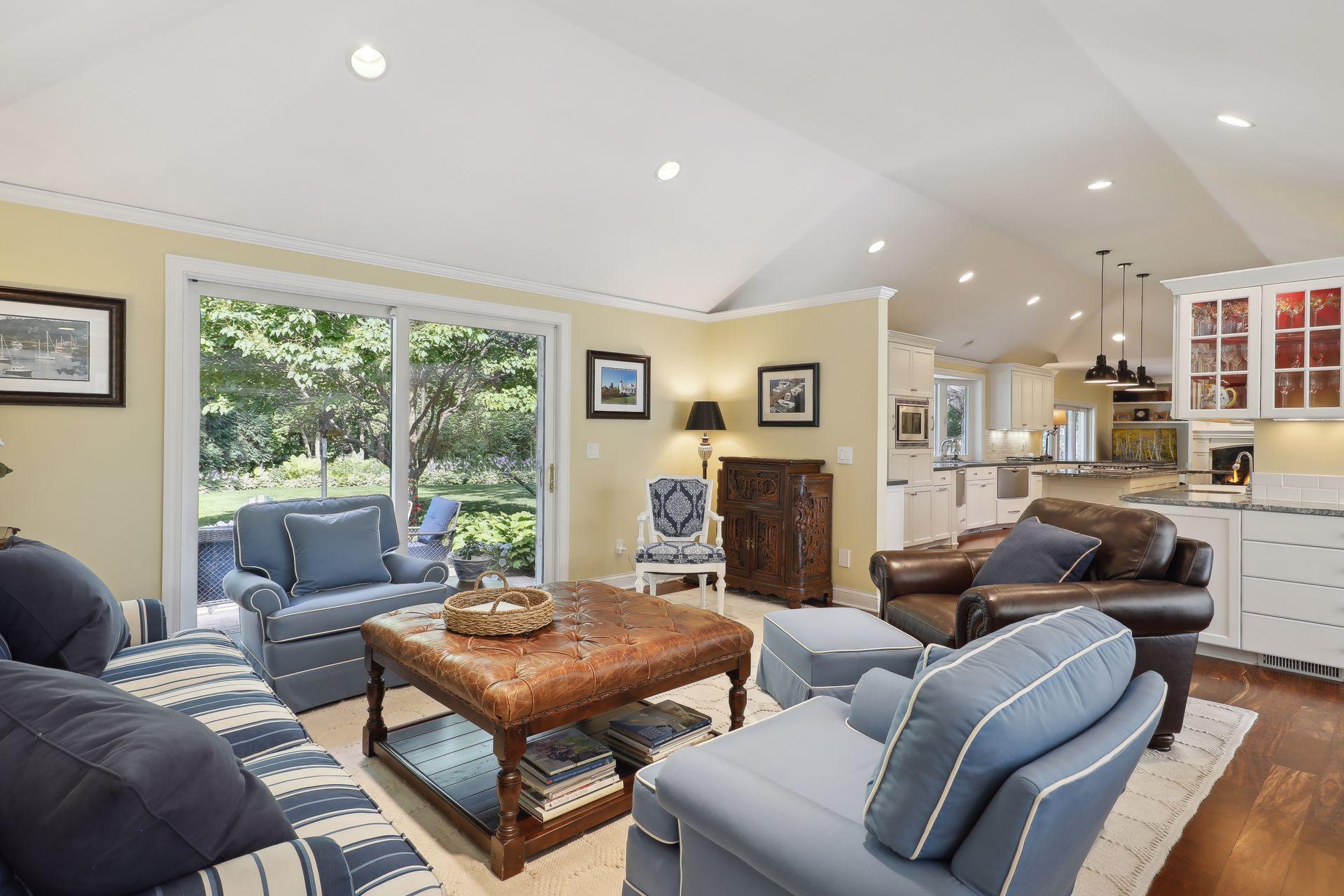 204 Ranchview Lane South Minnetonka, MN 55391 - Photo 7 of 30