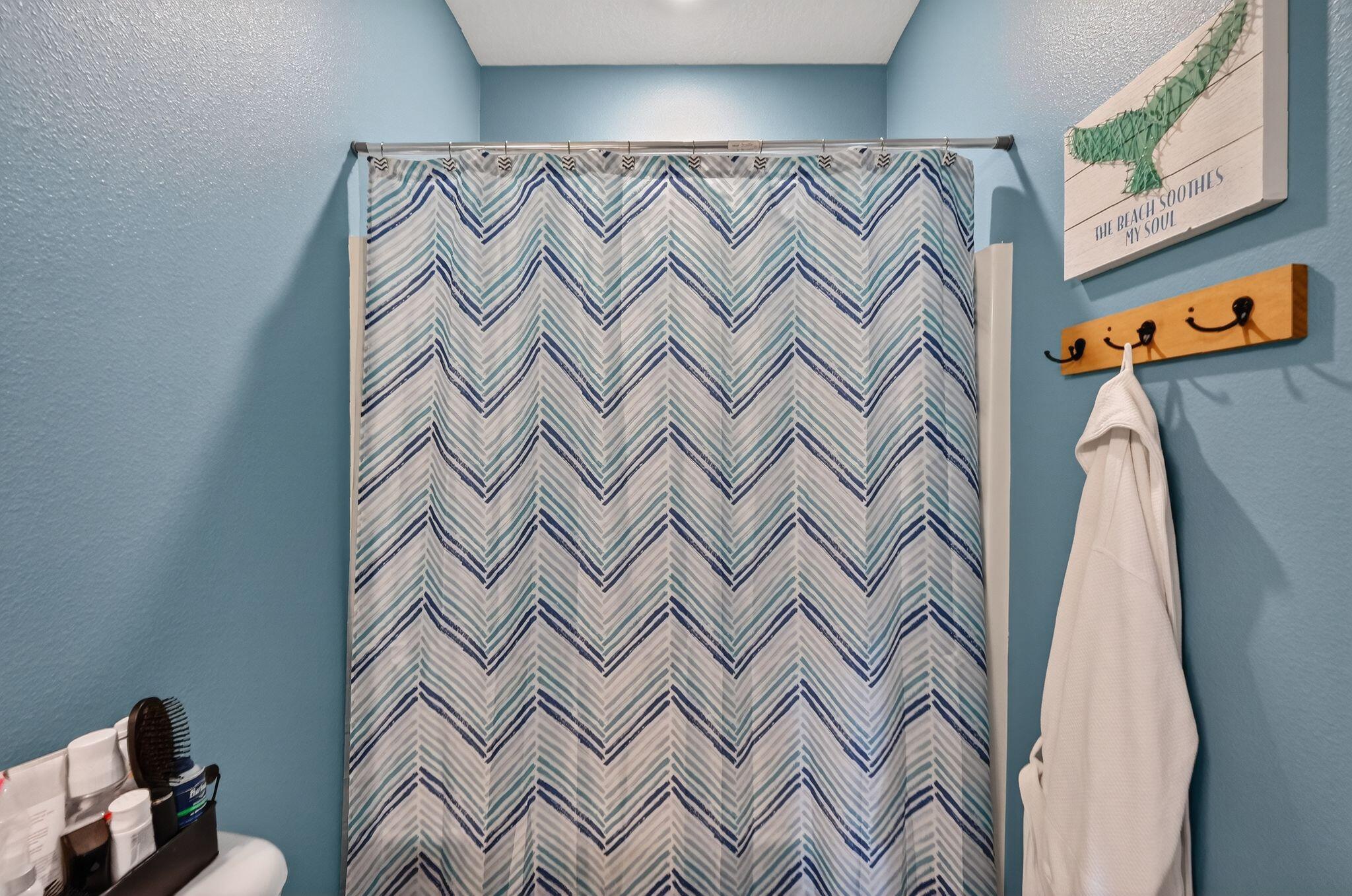 27 Oak Trees Lane East Freeport, FL 32439 - Photo 31 of 33 a view of an empty room with windows