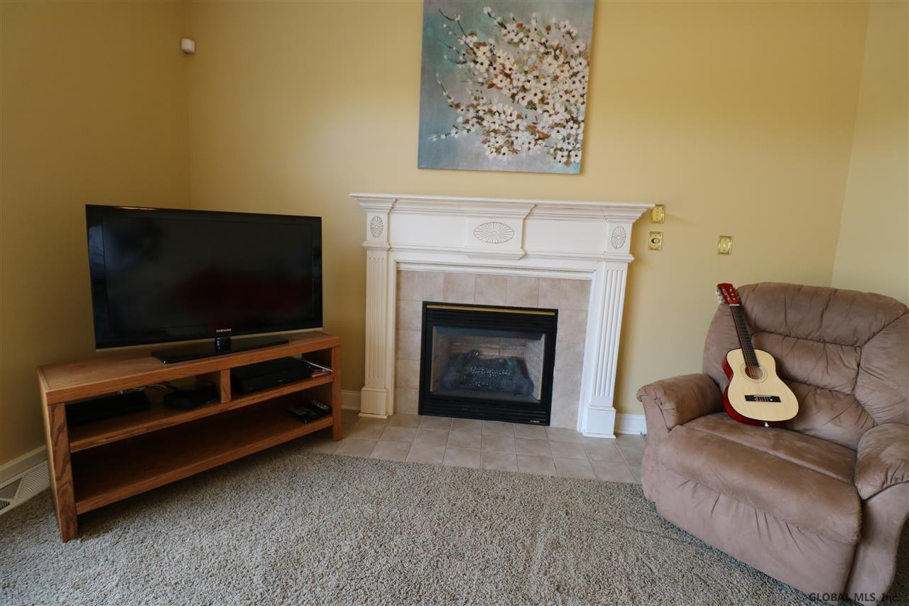 8 Worthington Road Guilderland, NY 12303 - Photo 15 of 24 Photo 15
