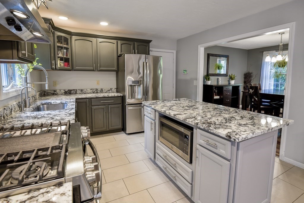 423 Old Dana Road Barre, MA 01005 - Photo 4 of 42