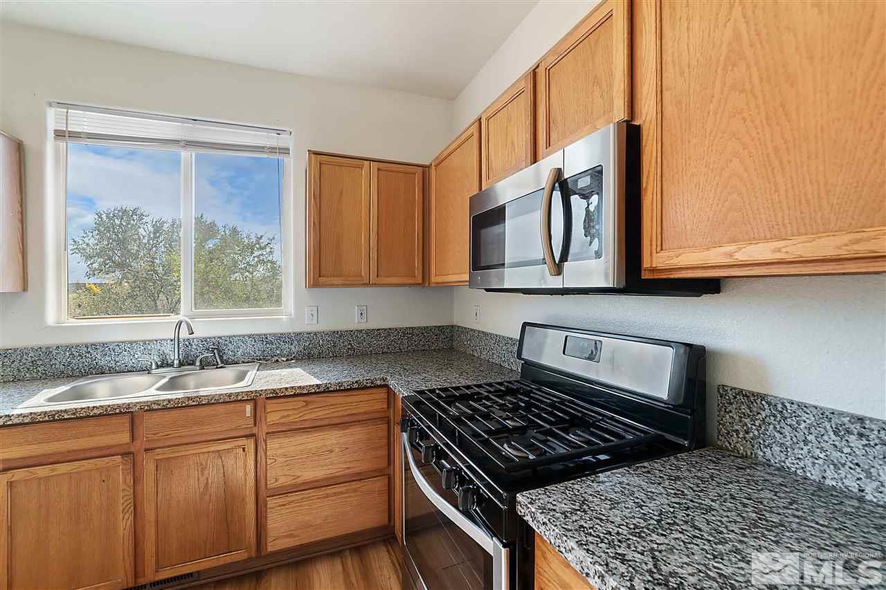 2301 Sapphire Ridge Way Reno, NV 89523 - Photo 6 of 29 Photo 6