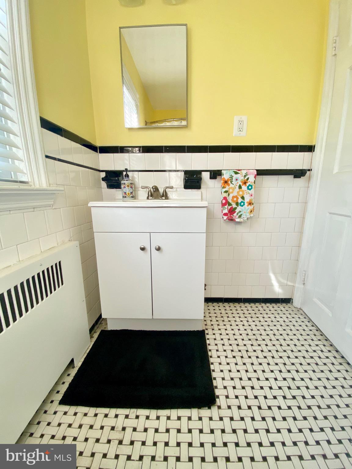 3008 Dunmore Road Baltimore, MD 21222 - Photo 15 of 35