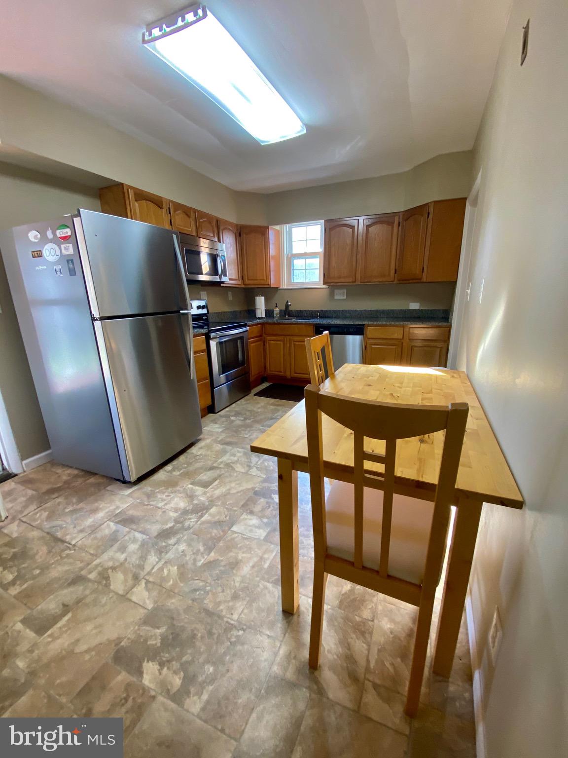 3008 Dunmore Road Baltimore, MD 21222 - Photo 8 of 35