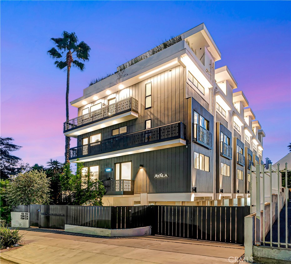 1445 North Martel Ave Unit 3  