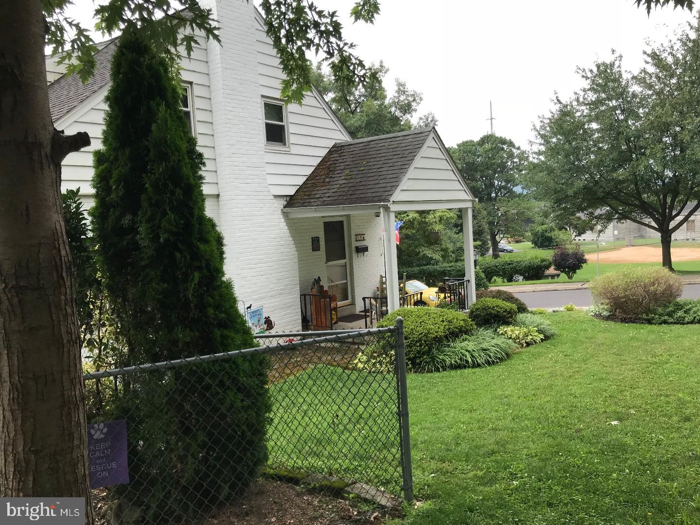 19 Hillside Road Reading, PA 19609 - Photo 4 of 10 Gallery Image 4