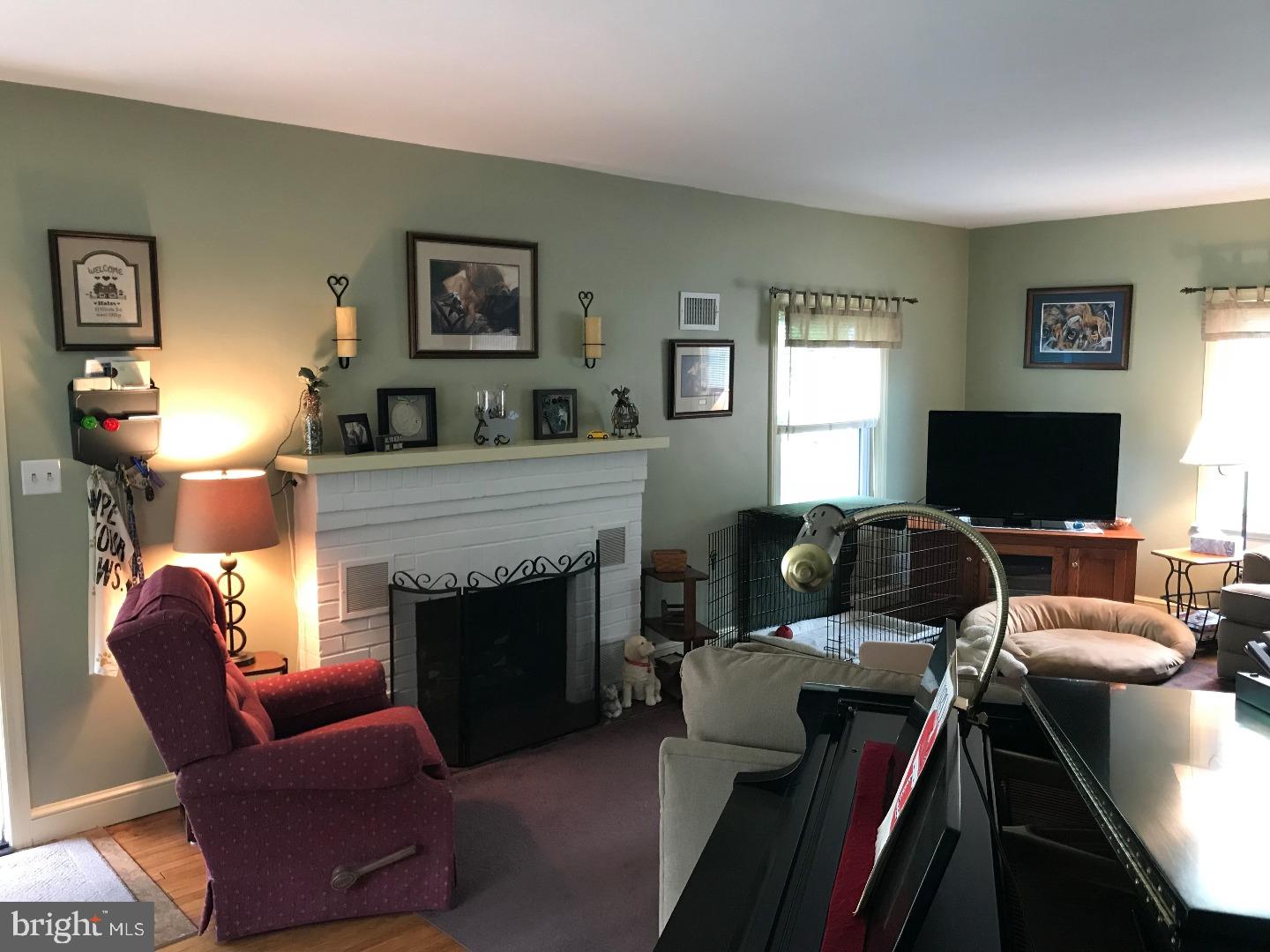 19 Hillside Road Reading, PA 19609 - Photo 5 of 10 Gallery Image 5