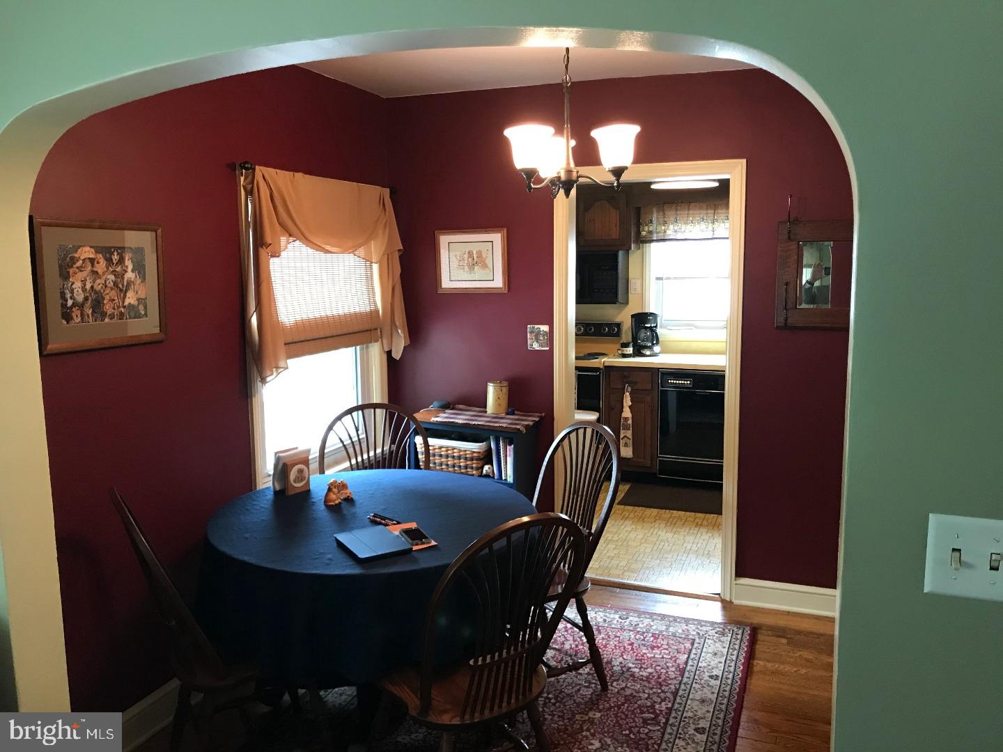 19 Hillside Road Reading, PA 19609 - Photo 8 of 10 Gallery Image 8