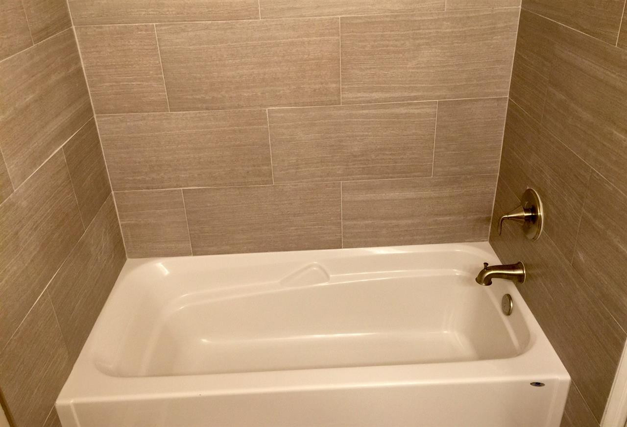 1109 Winona Road Raleigh, NC 27609 - Photo 21 of 24 Guest Bath