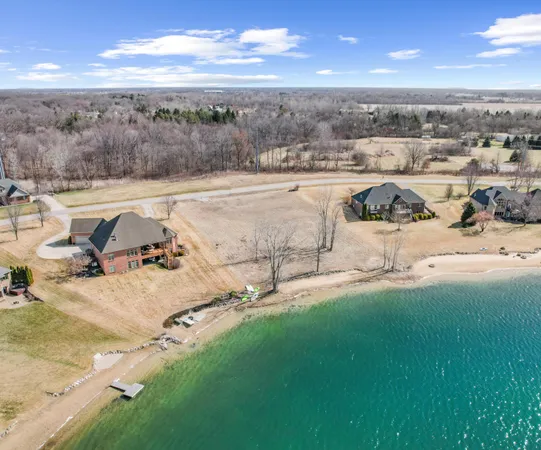 $197,000 | 9176 Desert Trail Drive, Milan, MI 48160