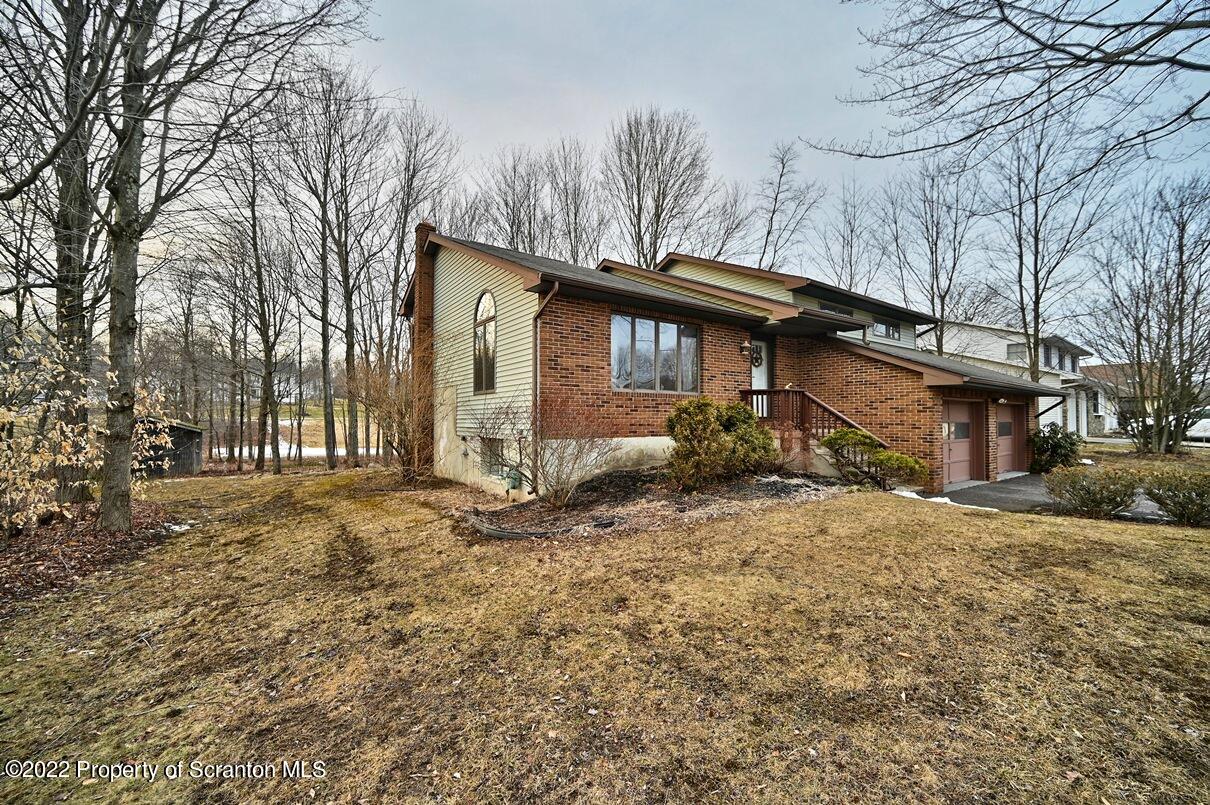 205 5th Street Vandling, PA 18421 - Photo 4 of 52 Gallery Image 4