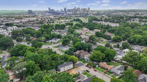 $1,169,000 | 615 North 9th Street, Nashville, TN 37206