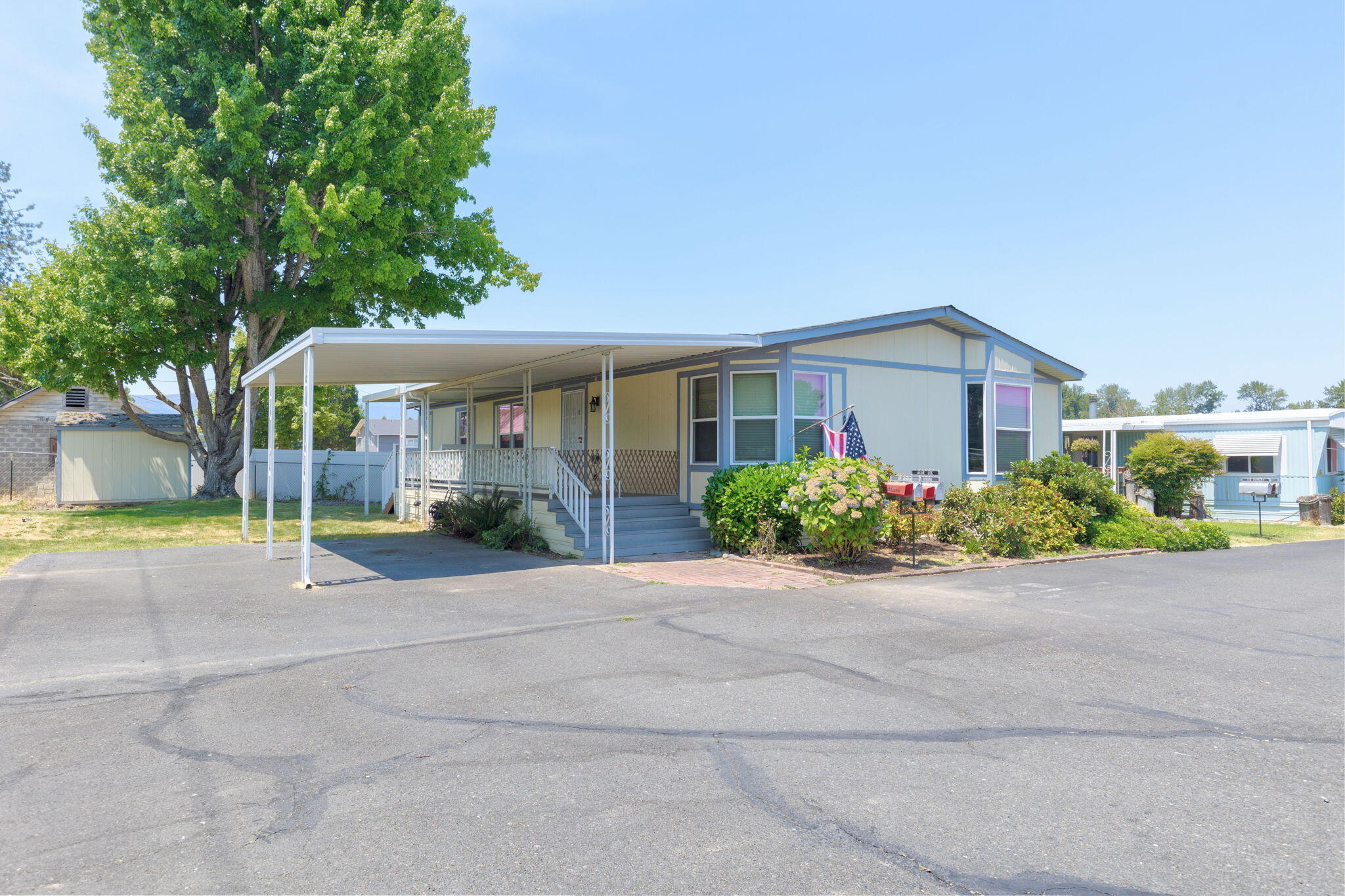 5076 Leonard Road, Unit 118 Grants Pass, OR 97527 - Photo 1 of 35 01