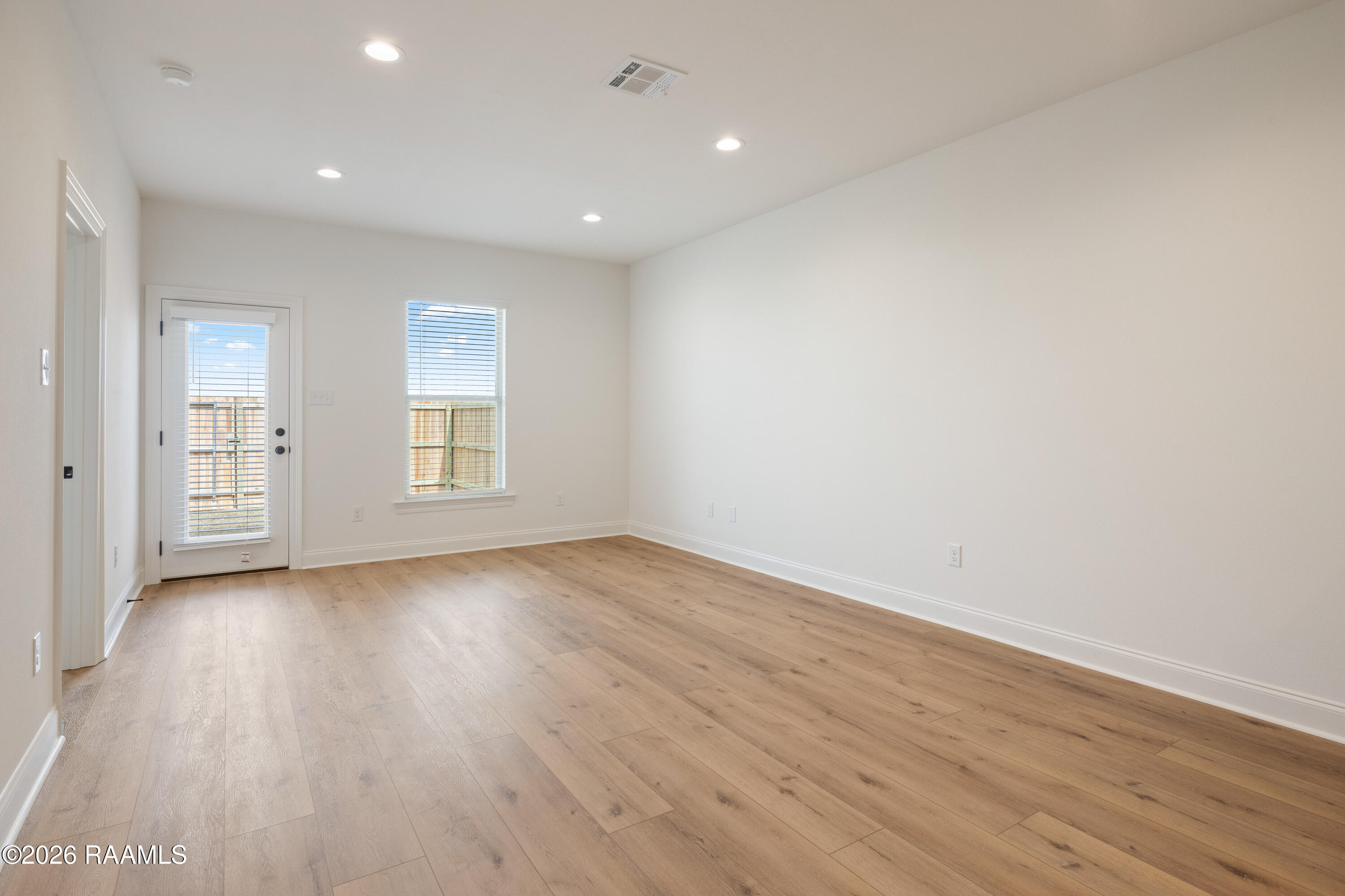 122 Frontier Scott, LA 70583 - Photo 5 of 22 Living Room