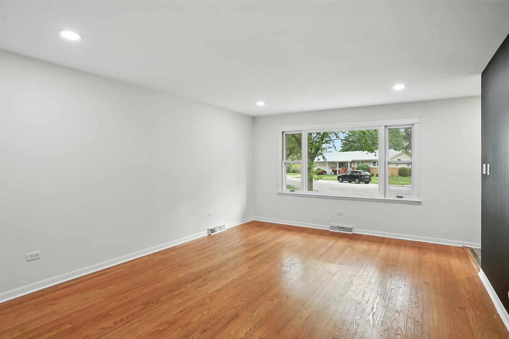 3312 East 170th Street Lansing, IL 60438 - Photo 15 of 38